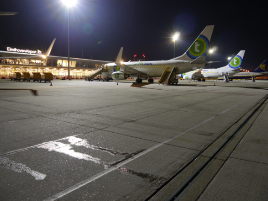 LED lighting industry | back view aircraft runway Eindhoven Airport